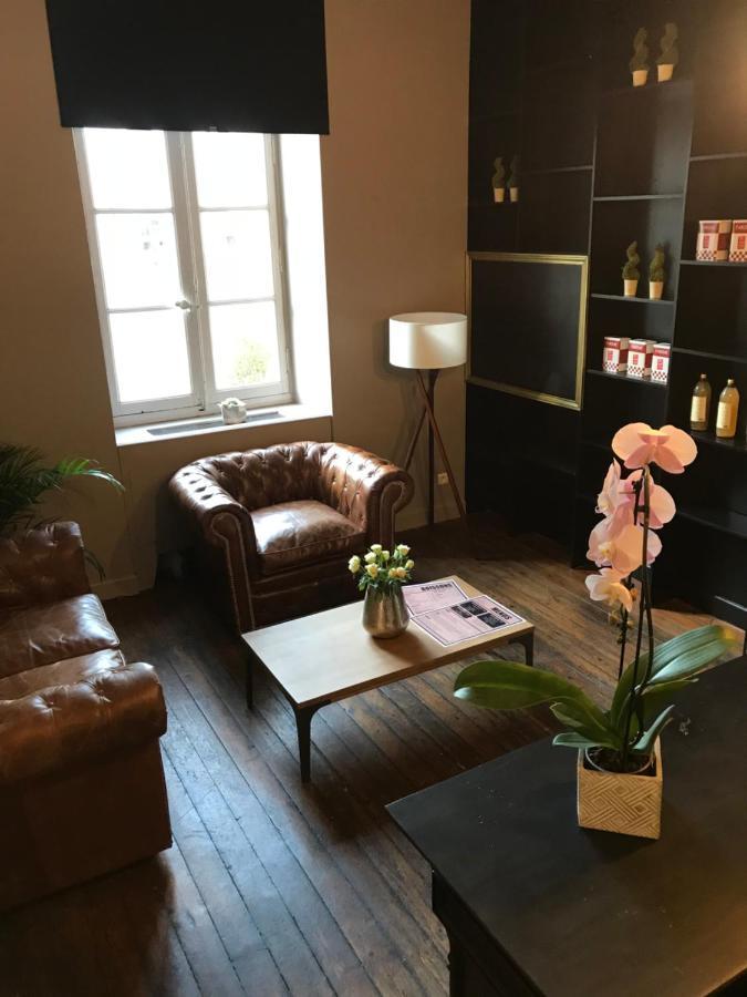 Chateau De La Pomarede酒店 外观 照片